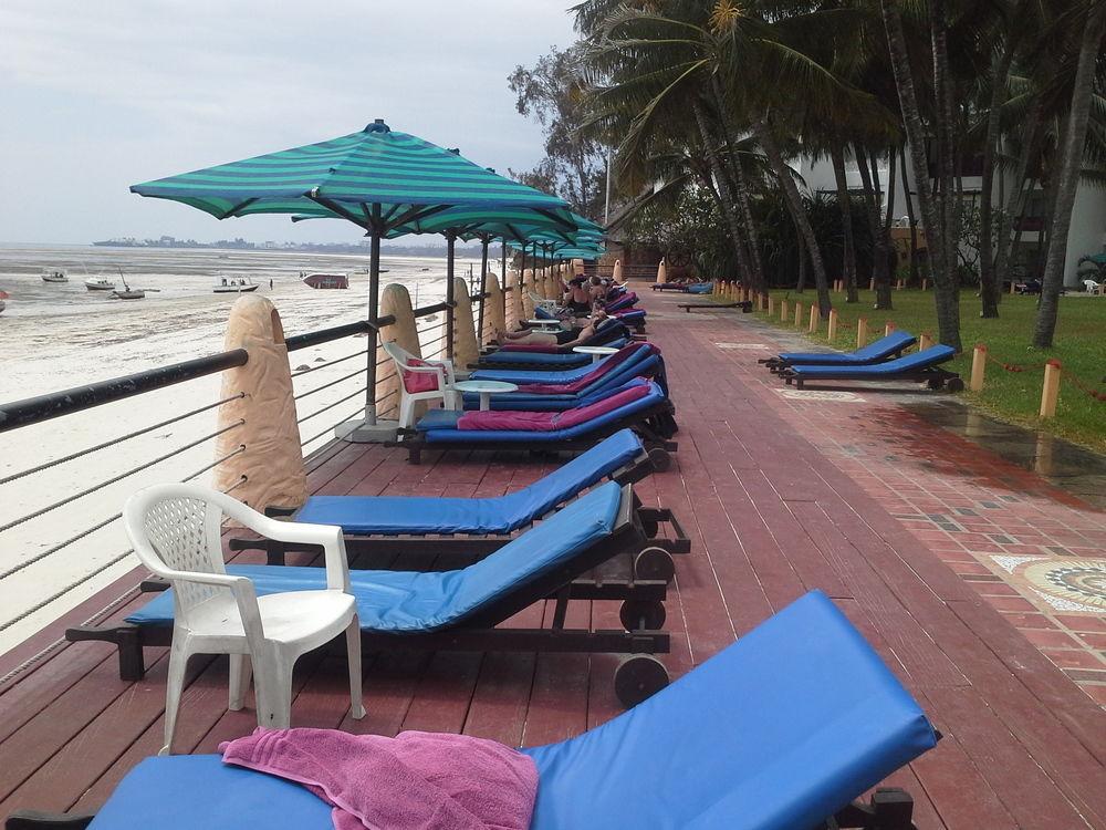 Bamburi Beach Hotel Bagian luar foto