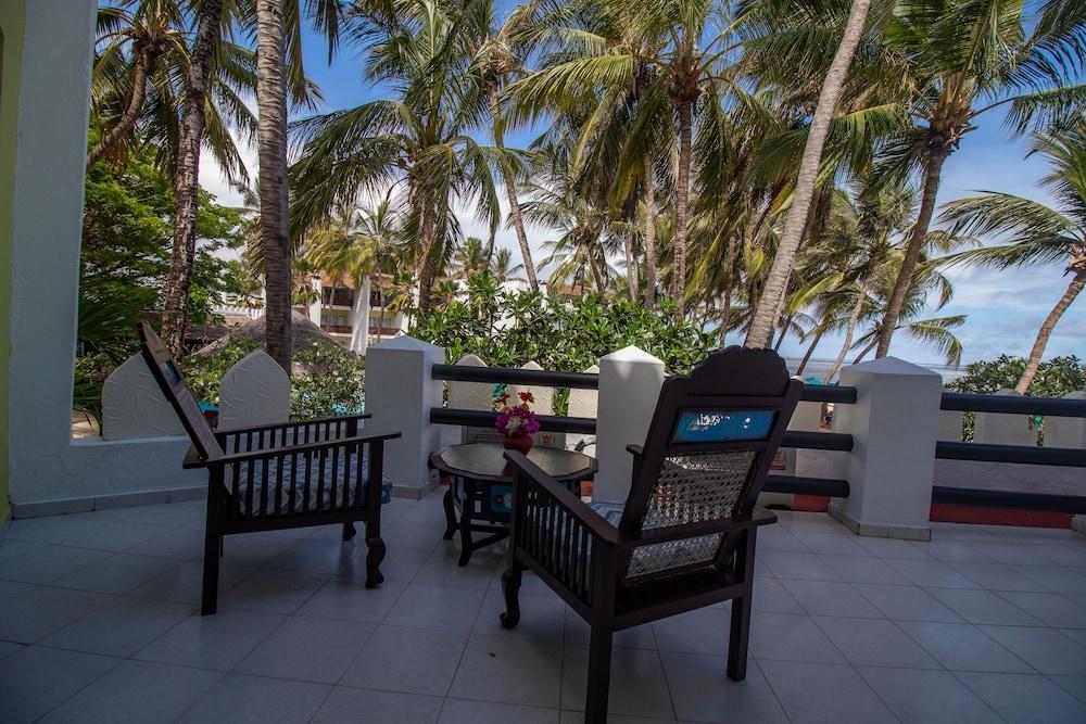 Bamburi Beach Hotel Bagian luar foto