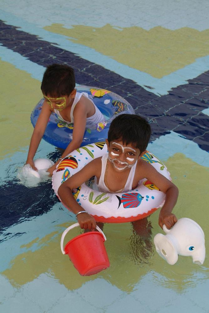 Bamburi Beach Hotel Bagian luar foto