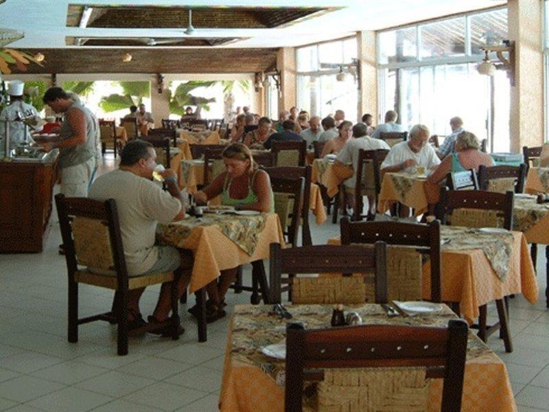 Bamburi Beach Hotel Bagian luar foto